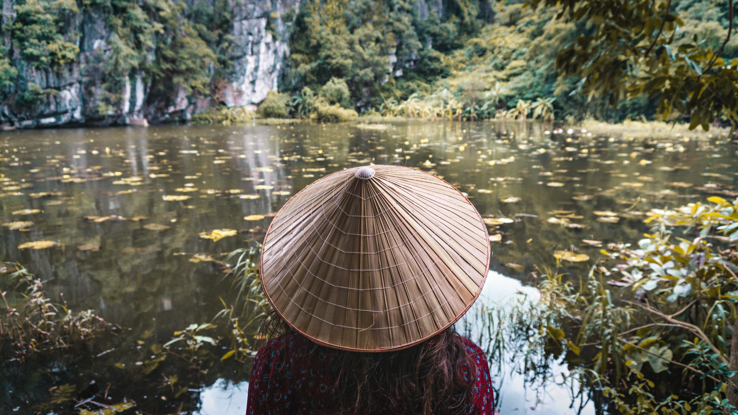 Mua Cave – the great wall of Vietnam in Ninh Binh province