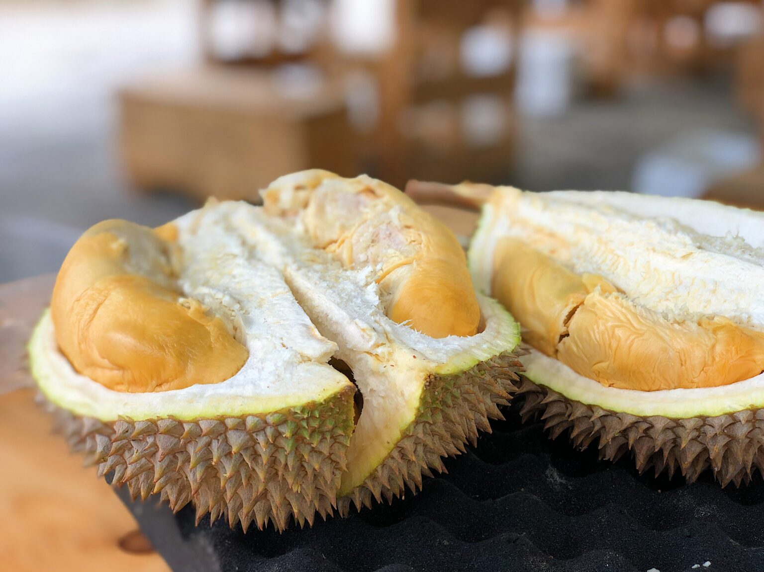 Vietnamese fruit: Durian, fantastic or terrible?