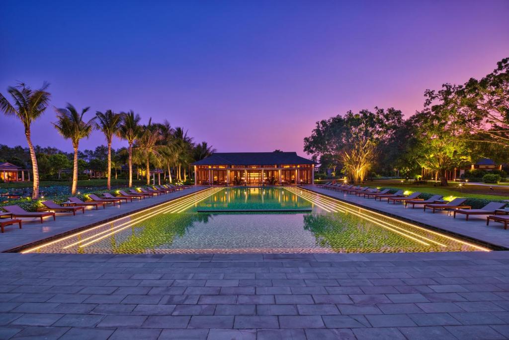 AZERAI CAN THO REVIEW – BEST SECLUDED RESORT IN VIETNAM’S MEKONG DELTA